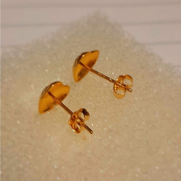 🔥18k Yellow Gold Heart Earrings in Diamond accent /Authentic/ Pure Gold - Picture 9 of 10